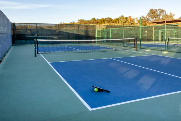 construction court de tennis terre battue à Paris