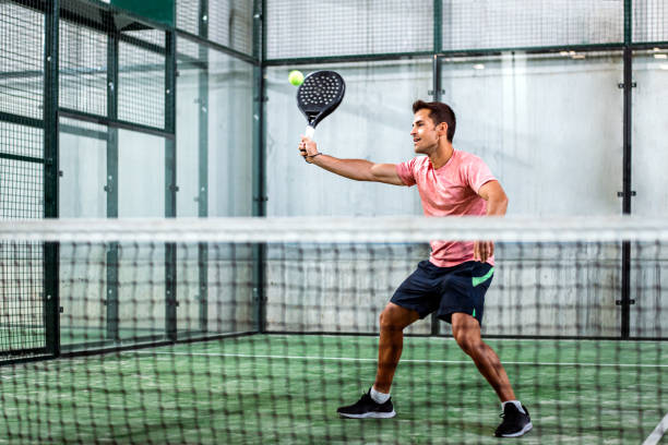 entreprise construction terrain de tennis